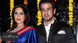 Ronit Roy Explores Georgia With Wife Neelam And Kids See Pics Youtube Neil and ragini scenes and segments gallery.