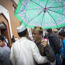 As the holy month of ramzan ends, all eyes are pointed towards the sky for the sighting of the crescent moon that will mark the arrival of the eid festival. Eid Ul Fitr 2021 Has Hilal Crescent Moon Been Sighted To Mark The End Of Ramadan Mylondon