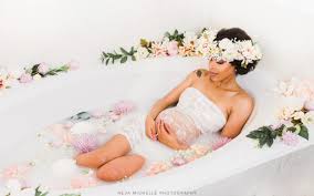 Maternity milk bathtub angel flowers standing bath bath tub angels bathtubs. Milk Bath Maternity Sessions Are All The Rage Here Are Some Of Our Favorites Munamommy