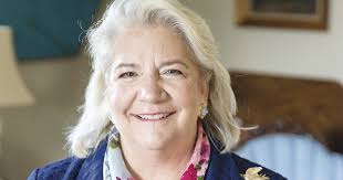 Transitions: Sweet Briar College and the U. of North Carolina at Asheville  Make Interim Leaders Permanent