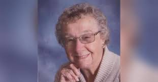 Evelyn Barker's Instagram, Twitter & Facebook