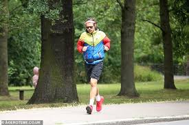 Harry running through the streets of rome. Harry Styles Debuts His New Lockdown Facial Hair As He Heads Out For A Run Readsector