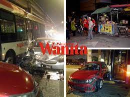 Pasukan khas telah ditubuhkan rapid bus sdn bhd bagi mengendalikan tuntutan insurans susulan insiden membabitkan bas rapid kl di au2, keramat di ibu negara pada malam khamis. Dahsyat Sampai 20 Buah Kereta Pemandu Bas Rapid Kl Sapu Patutlah Kena Bantai Mingguan Wanita