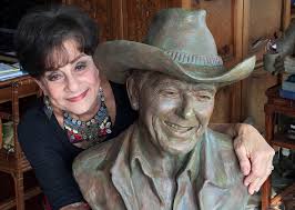 City Council Appoints 14 Spots