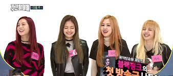 Blackpink（韓語： 블랙 핑크 ，日语： ブラック・ピンク ，符號化：blλɔkpiиk）是yg娛樂於2016年推出的韓國 女子音樂組合，也是繼2009年2ne1後該經紀公司時隔7年再次推出的女子偶像團體，由jisoo、jennie、rosé、lisa所組成。 2016年8月8日以單曲專輯《square one》雙主打曲《whistle》、《boombayah》正式出道。 Watch Get Ready For Blackpink S 1st Variety Appearance With Weekly Idol Preview Soompi