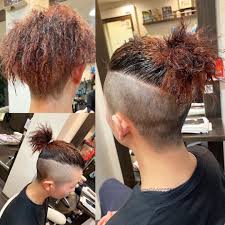 櫻井真紀 オムヘアーセカンド はinstagramを利用しています マンバンスタイル カッコいいツイストボンバースタイルからイメチェン インスタからのご来店 ありがとうございます ツイストは他店様の作品です 前髪命 この位置で結ぶ場合