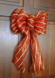 Aprende Como Hacer Monos Navidenos Para Decorar Tu Hogar Mimundomanual Arcos De Navidad Como Hacer Monos Navidenos Como Hacer Monos