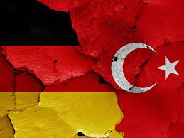 Xxl flagge türkei 250 x 150 cm mit 3 messingösen turkey flaggen hissflagge fahne. Turkei Setzt Daimler Und Basf Auf Terror Liste