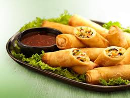 Saute 3 clove garlic, 2 chilli and 2 tbsp spring onion. à¤ª à¤ª à¤¯ à¤²à¤° à¤‡ à¤¡ à¤š à¤¯à¤¨ à¤œ à¤« à¤² à¤µà¤° à¤¸ à¤ª à¤° à¤— à¤° à¤² Popular Indo Chinese Flavour Spring Roll