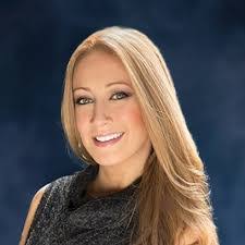 Stacey Roth's Instagram, Twitter & Facebook