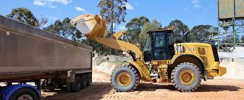 The reliability, durability, and versatility result in a machine that is better built to meet your needs. Cat M Series Wheel Loader 950m 982m Product Update Aimed At Reduced Costs Cat Caterpillar