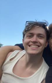 Hi!! do you know a real estate company (and you recommend it or have used  it yourself) that serves in Portugal, which has offers for renting a room? 