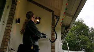 Massive hornets' nest in an el camino will freak you out. Vacuum Cleaning A Wasp Nest Youtube