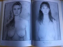 AKIRA GOMI Americans 1.0 1994 Los Angeles Photographs Hardback Female Nudes  | 1942019501