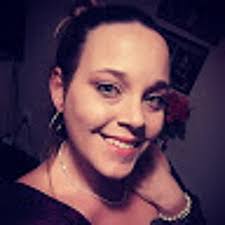 Tara Graves's Instagram, Twitter & Facebook