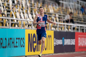 Karsten warholm ran 45.95 to destroy his own world record and win gold in the men's 400 meter hurdles at the tokyo olympics. Warholm Just Misses 400m Hurdles World Record In Stockholm