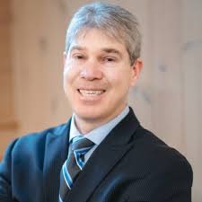 I'm fortunate to have had the opportunity to work extensively in Israel,  where I had a team of 20 product managers and designers, with a total R&D  org of well over 100. |