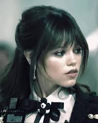 Jenna Quick's Instagram, Twitter & Facebook