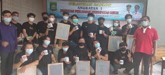 Fakta fakta sopir truk cabe selalu high speed setia1heri com. Dinas Ketenagakerjaan Pemerintah Kota Tangerang