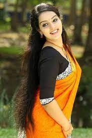 This long hair actress in bollywood also says a high intake of water and regular exercise coupled with a healthy diet is what gives her the healthy, shiny mane. Saree Actress Long Hair Pin By Starboy On Beautiful B Long Indian Hair Indian Long Hair Braid Indian Bridal Hairstyles Find This Pin And More On Long Hair Actress By Desiactresspic