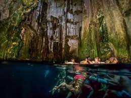 Yasawa Island Day Trip By Pacific Island Air Fiji Day Tour Den ligger i divisionen vaestra divisionen, i den norra delen av landet, 180 km nordvaest om huvudstaden suva. yasawa island day trip by pacific