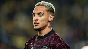 Antony told he can leave Man Utd in January after Erik ten Hag sacking with  £85m flop touted for return to Brazil : r/PremierLeague