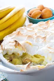 Banana Pudding With Meringue Spicy Southern Kitchen Recipe Banana Pudding Banana Pudding Recipes Pudding Recipes Homemade