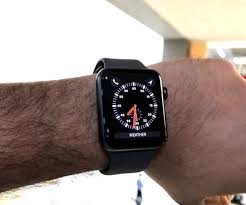 We've found all the differences between the apple watch's gps and cellular varieties to help you pick which one is right for you. Is It Worth Buying The Apple Watch 3 From Us Uk Or Other Countries Latest News Gadgets Now