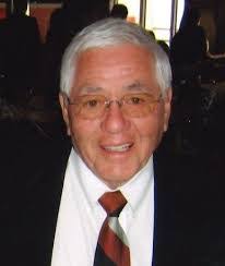 Courtney Robles's Instagram, Twitter & Facebook