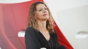 L'età di gino paoli era di 29 anni, al momento del fatto che, all'epoca, sconvolse le cronache nazionali. Stefania Sandrelli La Verita Sul Tentato Suicidio Di Gino Paoli