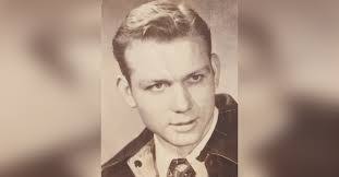 Carol Rydberg's Instagram, Twitter & Facebook