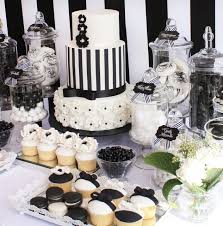 Black And White Chic Dessert Table By Life Is Sweet Candy Buffets Sussigkeiten Buffet Dessert Tische
