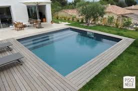 Reportage Photo Piscine Carree A Aubagne Piscine Carre Photo Piscine Amenagement Jardin Terrasse Piscine