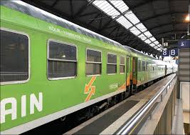 9,99 € 4,99 € for a. Flixtrain Flx Welches Gleis Bei Abfahrt In Aachen Koln Richtung Berlin Und Leipzig Losung