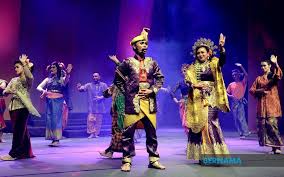 Artikel ini akan mempelajari perbedaan dari kedua budaya merupakan suatu cara hidup yang berkembang dan dimiliki bersama oleh sebuah linton: Tinta Minda Bernama Seni Dan Budaya Tradisi Perlu Anjakan Paradigma