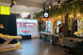 For haircuts in your area, make smartstyle your salon of choice. Best Hairdressers In London For Cuts Colour Styling Extensions Glamour Uk