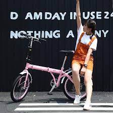 Amazon.co.jp: 20インチ折りたたみ自転車 アダルト可変速度自転車 アウトドアマウンテンバイク 軽量でポータブル自転車  都市高速道路スクーター (Color : Pink, Size : 149*32*95-111cm) : スポーツ＆アウトドア