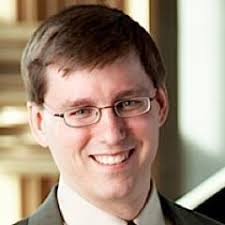 Erin Callanan (@emcallanan)