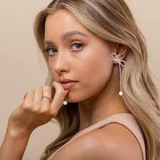 Amazon.com: FAMARINE Silver Plated Bow Earrings for Women, Pearl Drop  Earrings for Women Present: Clothing, Shoes & Jewelry