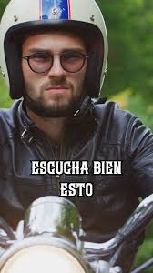 No es la velocidad la que te saca de la curva, es la mirada mal puesta. En  la calle no gana el que entra más rápido, gana el que ve más lejos.