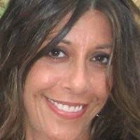 Marcy Logan's Instagram, Twitter & Facebook