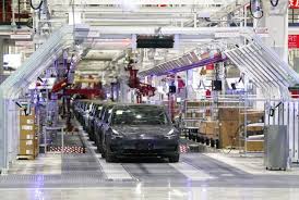 Tesla ceo elon musk announced late tuesday that it is now possible to buy tesla vehicles in the u.s. Penggunaan Kamera Di Mobil Tesla Menuai Masalah Privasi Republika Online