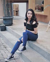 Biodata Profil Dan Fakta Ersya Aurelia Di 2020 Model Pakaian Gadis Mode Korea Selebriti