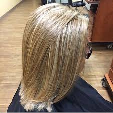 This look is a little more subtle than some contourage styles, but still delivers the impact of multidimensional highlights. 10 Short Sandy Blonde Hairstyles Blonde Hairstyles 2020