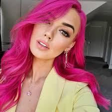 Manic panic fades very well and takes to blonde hair very easily. 5 Gorgeous Ways To Wear Pink Hair Right Now Anushka Spa Salon