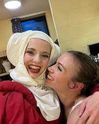 𝓐𝓫𝓫𝔂 𝓟𝓻𝓾𝓭𝓪𝓶𝓮𝓼