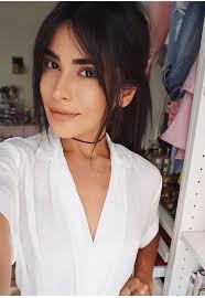 прическа на новый год на длинные волосы с челкой Udlinennaya Chelka Top 5 Modnyh Variantov Dlya Novogo Sezona Pricheski Sovremennye Strizhki Dlinnye Volosy S Chelkoj