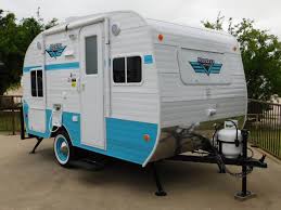 Since 1994 we have been transporting rvs for personal, business and manufacturers. Top 5 Best Travel Trailers Under 2 000 Lbs Rvingplanet Blog