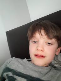 Nicola roach (@roachnic34)