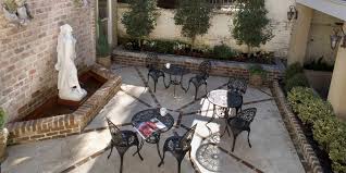 See 20 listings's hours, phone numbers, directions and more for best cakes near savannah, ga. Wedding Cake Mansion Venue Savannah Get Your Price Estimate